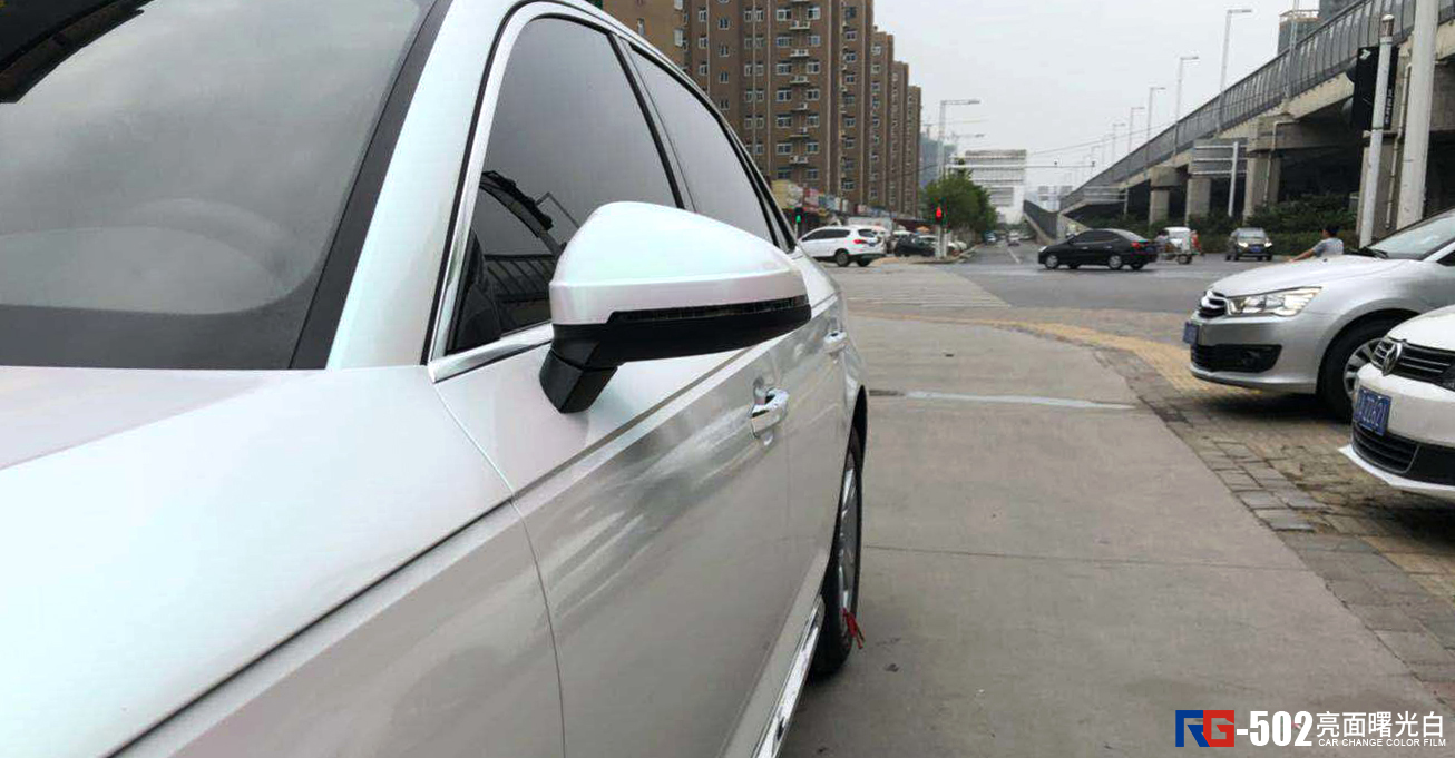 奧迪A4L汽車改色,奧迪A4L改色貼膜,奧迪A4L車身改色,奧迪A4L汽車改色加盟