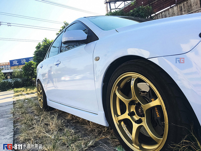 馬自達(dá)6汽車改色,馬自達(dá)車身改色,汽車改色加盟,RG瑞集改色貼膜,汽車改色培訓(xùn)