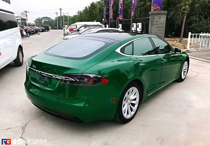 特斯拉models汽車改色,汽車改色貼膜,車身改色,汽車改色加盟,RG瑞集改色貼膜,汽車改色培訓(xùn)