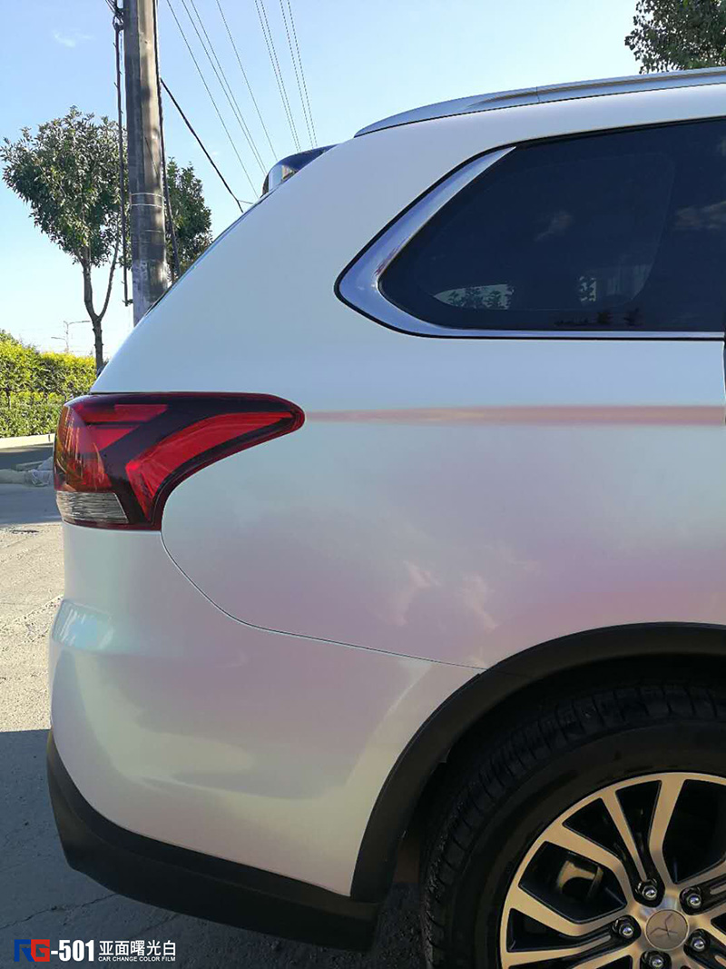 車身改色貼膜,三菱汽車車身改色,英國RG瑞集汽車車身改色貼膜,汽車改色貼膜,汽車改色