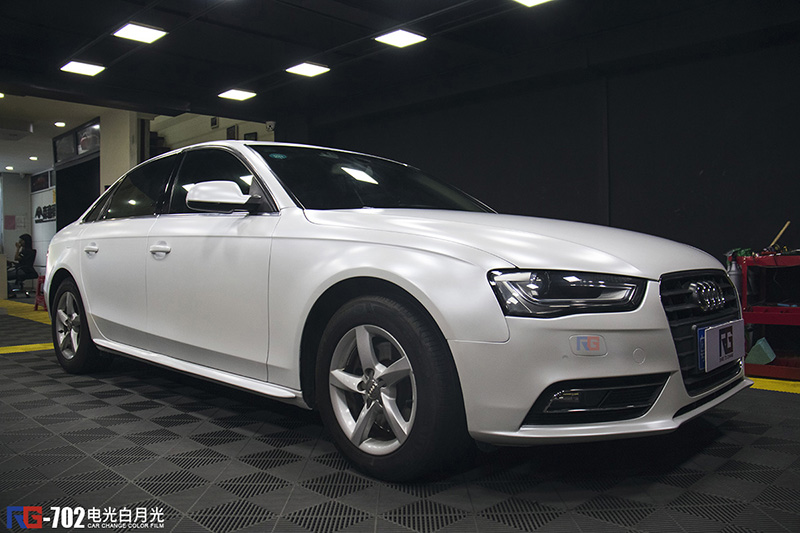 奧迪A4L汽車車身改色貼膜,奧迪汽車車身改色貼膜,英國(guó)RG瑞集汽車車身改色貼膜
