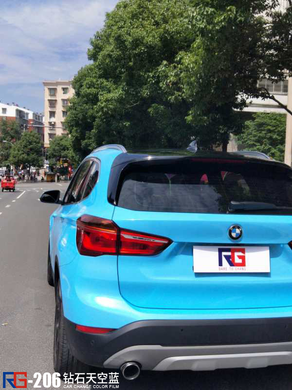 寶馬車身改色貼膜,RG瑞集汽車改色貼膜,汽車車身貼膜,汽車改色貼膜,汽車改色