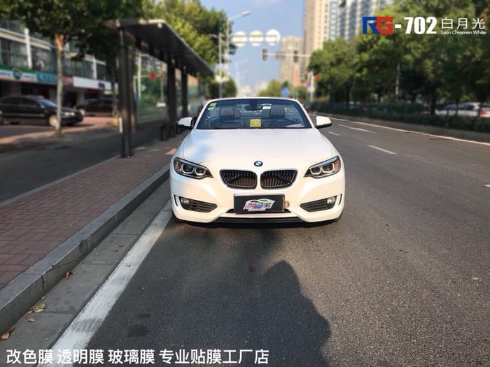 寶馬5系汽車改色,寶馬車身改色,汽車改色加盟,RG瑞集汽車改色貼膜,汽車改色培訓(xùn)