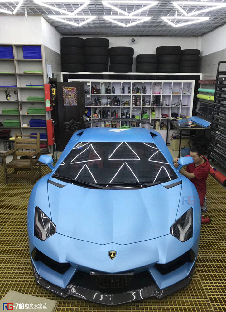 蘭博基尼汽車改色,車身改色,汽車改色加盟,RG瑞集汽車改色貼膜,汽車改色培訓(xùn)