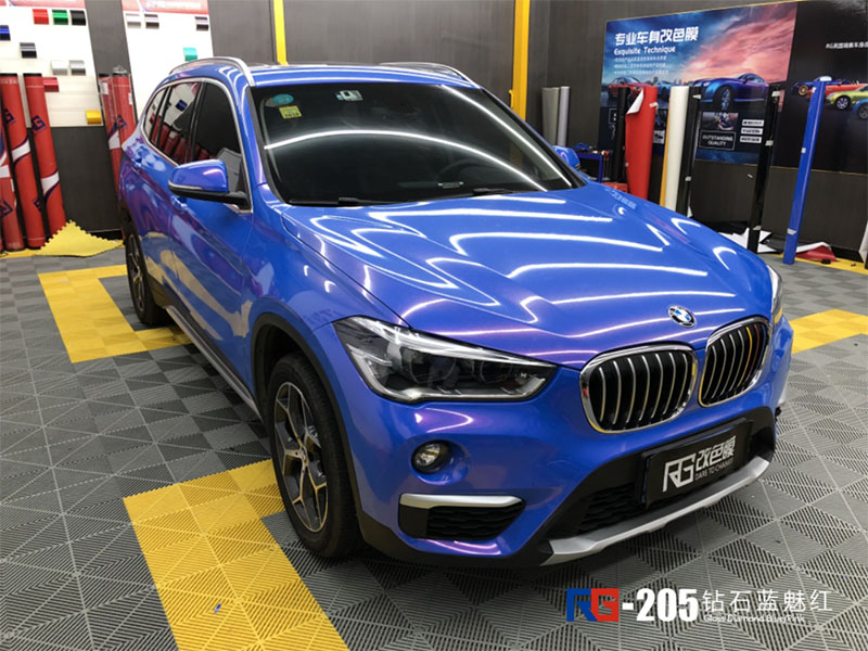 寶馬汽車車身改色貼膜,汽車車身改色膜,RG瑞集汽車車身改色貼膜,汽車改色,車身改色貼膜