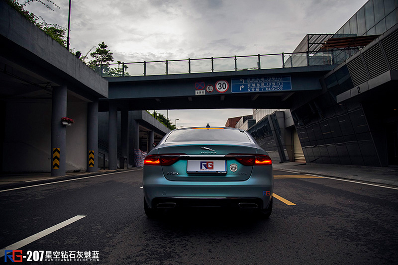 捷豹汽車(chē)車(chē)身貼膜,汽車(chē)改色貼膜,RG瑞集汽車(chē)改色貼膜,汽車(chē)車(chē)身改色貼膜,汽車(chē)改色