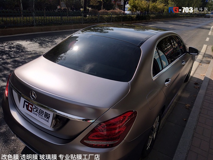 奔馳E級(jí)車身改色,奔馳汽車改色,汽車改色加盟,RG瑞集汽車改色貼膜,汽車改色培訓(xùn)