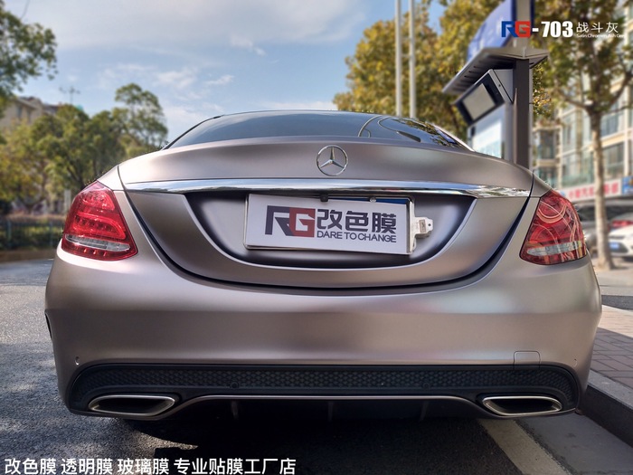 奔馳E級(jí)車身改色,奔馳汽車改色,汽車改色加盟,RG瑞集汽車改色貼膜,汽車改色培訓(xùn)