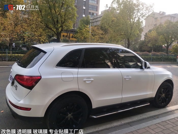奧迪Q5車身改色,奧迪汽車改色,汽車改色加盟,RG瑞集汽車改色膜,汽車改色培訓(xùn)