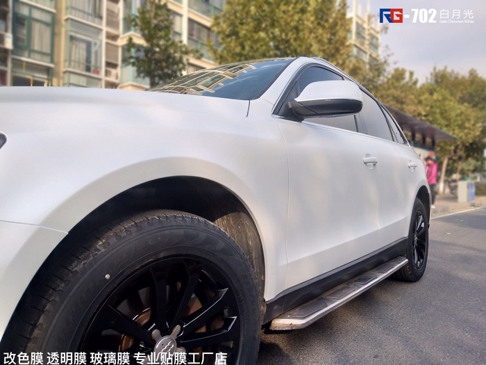 奧迪Q5車身改色,奧迪汽車改色,汽車改色加盟,RG瑞集汽車改色膜,汽車改色培訓(xùn)