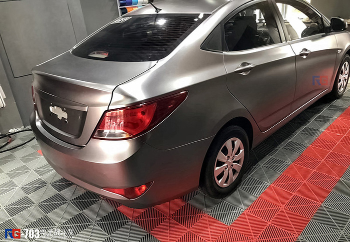 現(xiàn)代悅納汽車(chē)改色,現(xiàn)代車(chē)身改色,汽車(chē)改色加盟,RG瑞集汽車(chē)改色貼膜,汽車(chē)改色培訓(xùn)