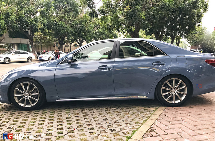 豐田銳志汽車改色,豐田汽車改色貼膜,汽車改色加盟,RG瑞集汽車改色貼膜,汽車改色培訓(xùn)