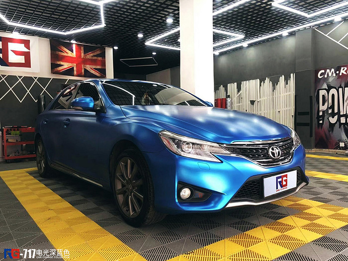 豐田銳志汽車改色,改色貼膜,豐田車身改色,汽車改色加盟,RG瑞集汽車改色貼膜,汽車改色培訓