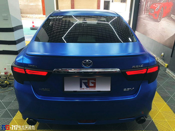 豐田銳志汽車改色,改色貼膜,豐田車身改色,汽車改色加盟,RG瑞集汽車改色貼膜,汽車改色培訓