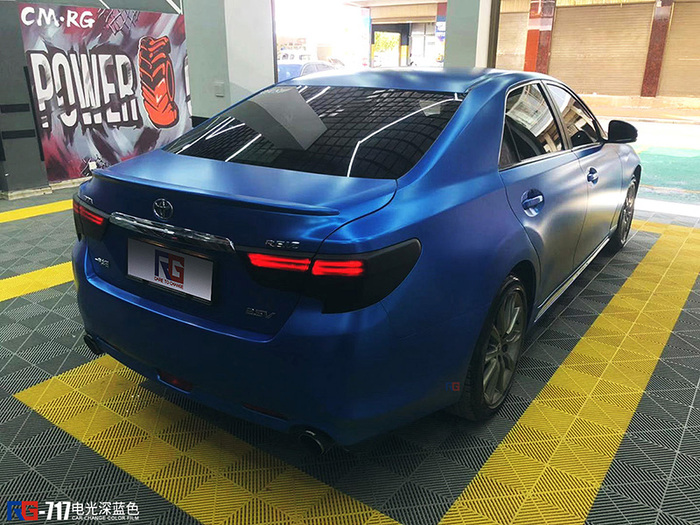 豐田銳志汽車改色,改色貼膜,豐田車身改色,汽車改色加盟,RG瑞集汽車改色貼膜,汽車改色培訓
