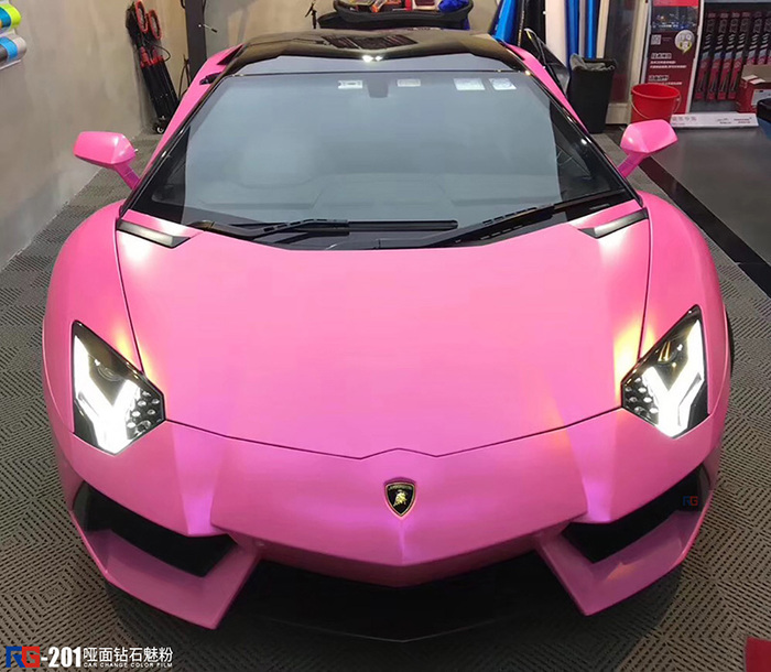蘭博基尼汽車改色,蘭博基尼車身改色,汽車改色加盟,RG瑞集汽車改色貼膜,汽車改色培訓(xùn)
