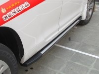 12漢蘭達踏板/原廠款，2012豐田漢蘭達原裝踏板，漢蘭達提車加裝腳踏板，漢蘭達側(cè)杠，改裝漢蘭達，漢蘭達改裝，12漢蘭達改裝選奔越