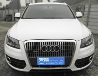奧迪Q5中網(wǎng)飾條