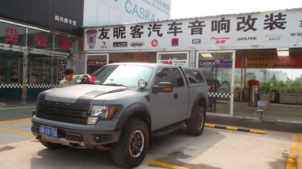 車身改色——猛禽150車身改色亞光灰 福特猛禽車身改色