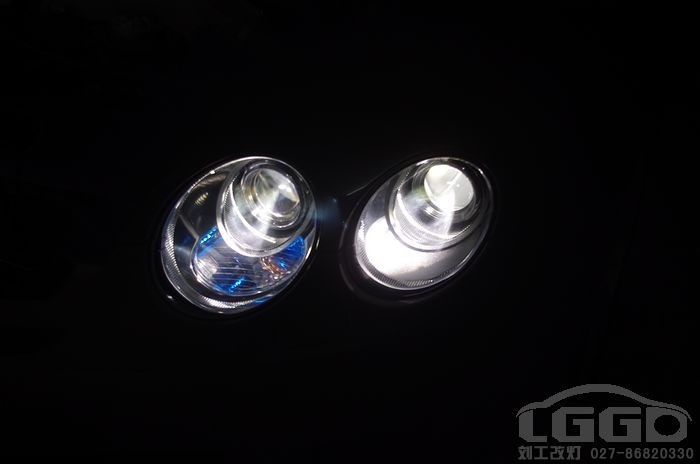 賓利歐陸車燈改裝海拉3雙氙透鏡，實現4近4遠，超強近遠光效果