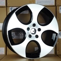 大眾高爾夫6 GTI 18寸戰(zhàn)斧改裝輪轂
