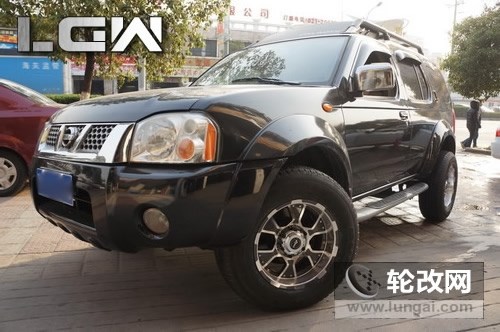 日產(chǎn)帕拉丁改裝16寸越野輪轂