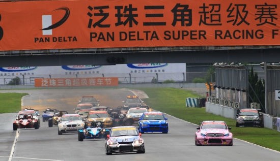 EDDY渦流參加泛珠三角賽車(chē)節(jié)2013年夏季賽