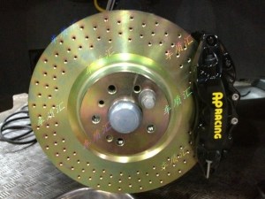 奔馳GLK升級AP9040六活塞剎車套裝