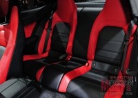 Mcars 奔驰C63真皮座椅、门板黑红色改装