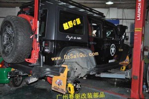 吉普牧馬人改裝意大利brembo前六后四剎車系統(tǒng)案例