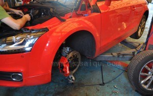 奧迪TTS改裝英國AP5200剎車系統(tǒng)案例