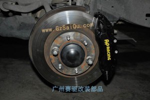 豐田霸道4000升級(jí)AP9040剎車套件