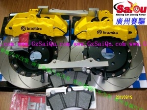 路虎改裝BREMBO卡宴版六活塞剎車(chē)套裝