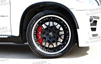 路虎極光神行者2發(fā)現(xiàn)4謳歌 改裝BREMBO GT六活塞剎車套件