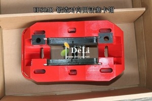 大連德利汽車(chē)改裝豐田RAV4升級(jí)UPSOAR前剎車(chē)套裝作業(yè)圖