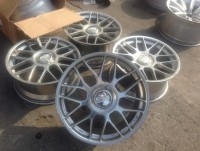 日本BBS，鍛造RC317、重量8·4KG 超輕、18寸