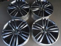 英菲尼迪Q50S，新車下地，原裝19寸