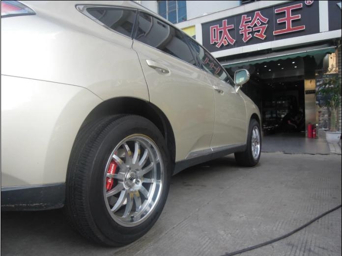 凌志，裝 AEZ 19寸