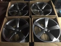 奧迪，新款 RS5、20寸 新車拆下，現(xiàn)貨