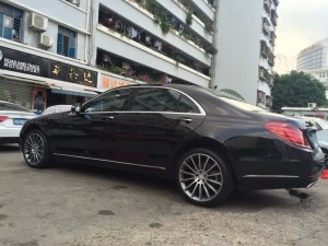 奔馳，裝S63、AMG，20寸