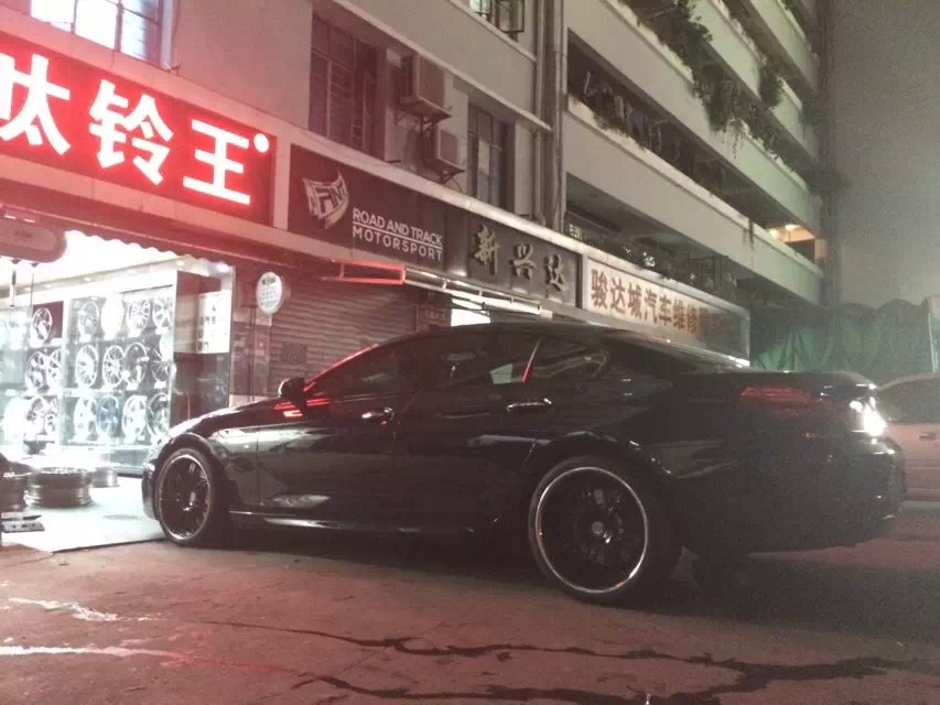寶馬640、裝20寸，HRE。