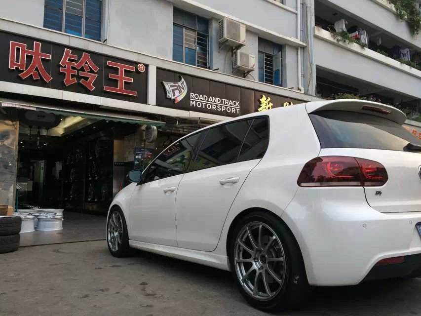 大眾，裝全新橫濱RS、18寸