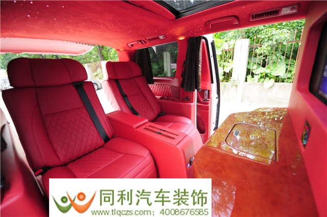 【同利商務(wù)改裝】奔馳量身定制—維亞諾個(gè)性內(nèi)飾+威霆改裝