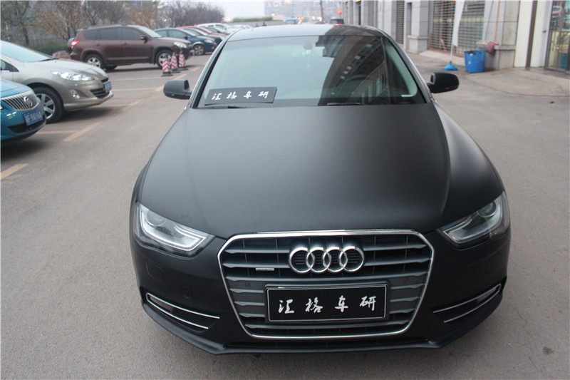 湖南汽車改色貼膜 長沙奧迪A4L進口AVERY啞光黑全車改色膜 亞光膜