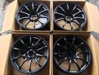 橫 濱 RS2 全新19寸到貨