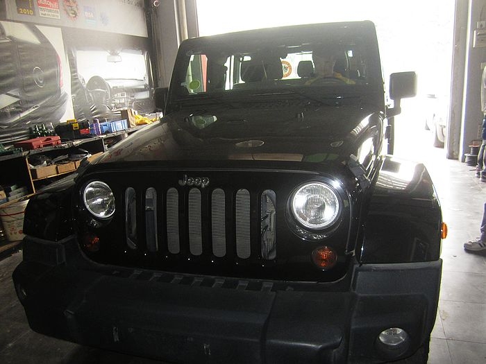 佛山途歌汽車影音：Jeep 牧馬人音響改裝（3）