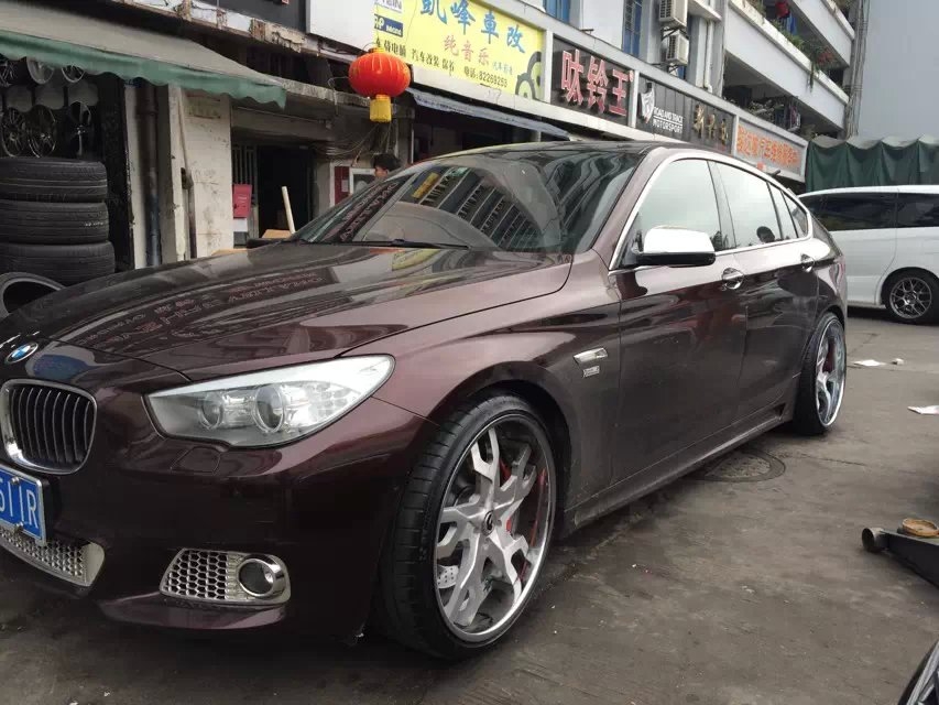 美國F、裝寶馬，霸氣外露吧。