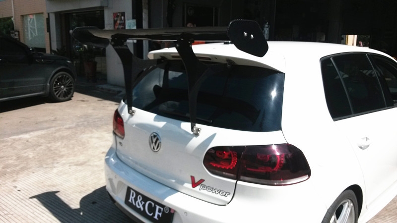 R&CF款大眾高R GTI 尚酷R GT碳纖維尾翼
