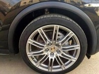 卡宴 21寸，全新拆車帶胎一套，機(jī)會只有一次哦．趕緊的吧！