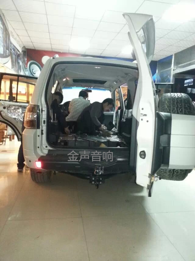鄭州三菱V3全車汽車隔音